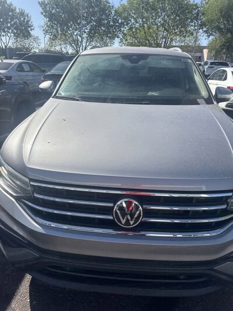Used 2023 Volkswagen Tiguan SE FWD image 6
