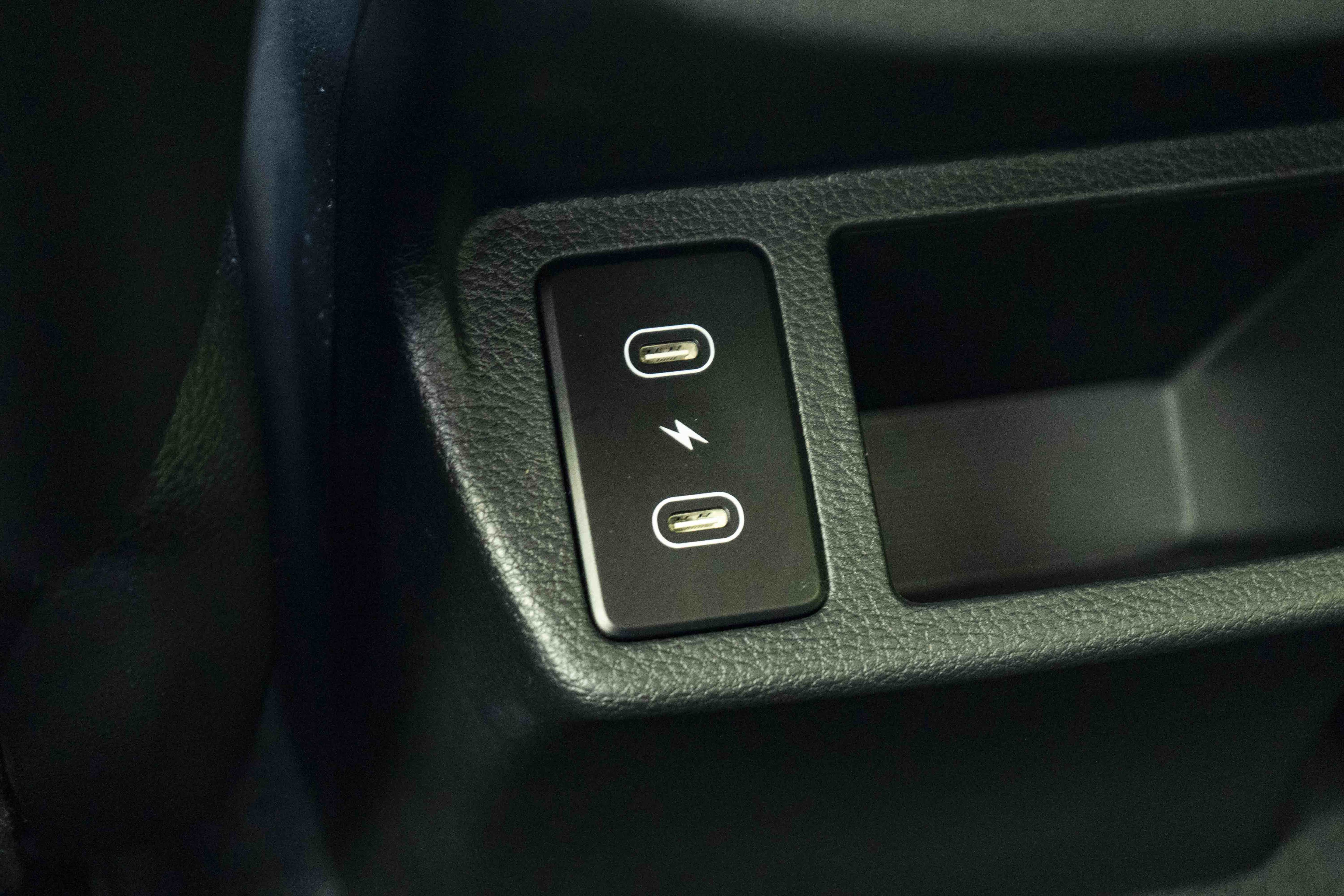 Used 2025 Kia Seltos S FWD image 39