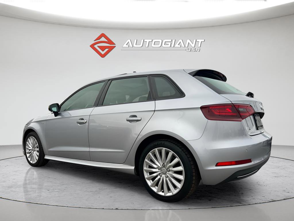 Used 2016 Audi A3 e-tron Premium w/ 17" Wheel Package image 4