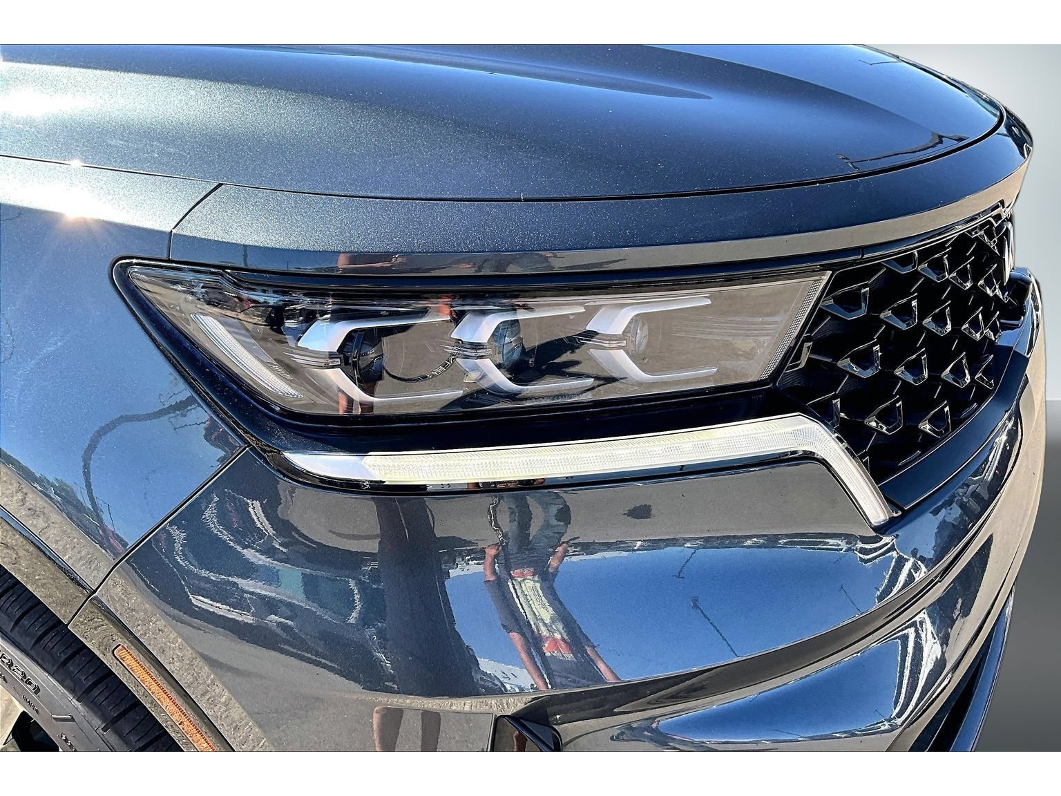 Used 2023 Kia Sorento SX AWD/4WD image 33