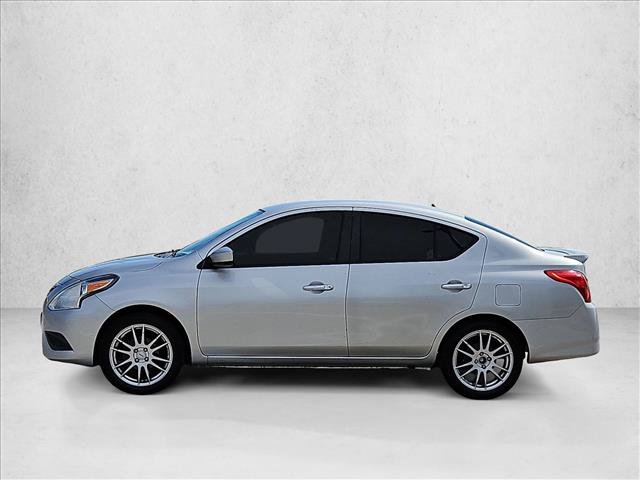 Used 2018 Nissan Versa SV FWD image 8