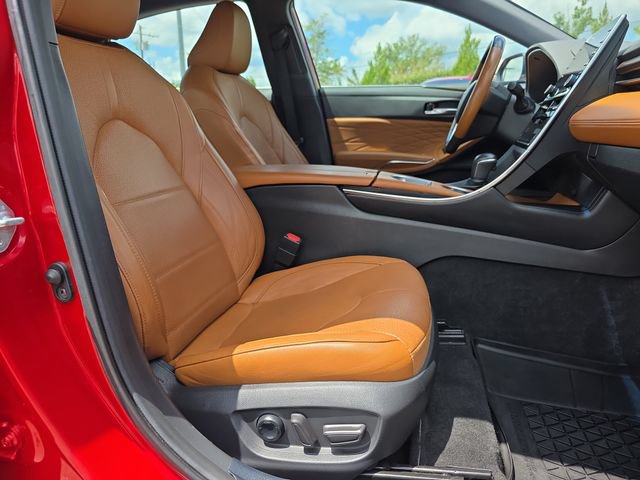 Used 2021 Toyota Avalon Limited FWD image 15