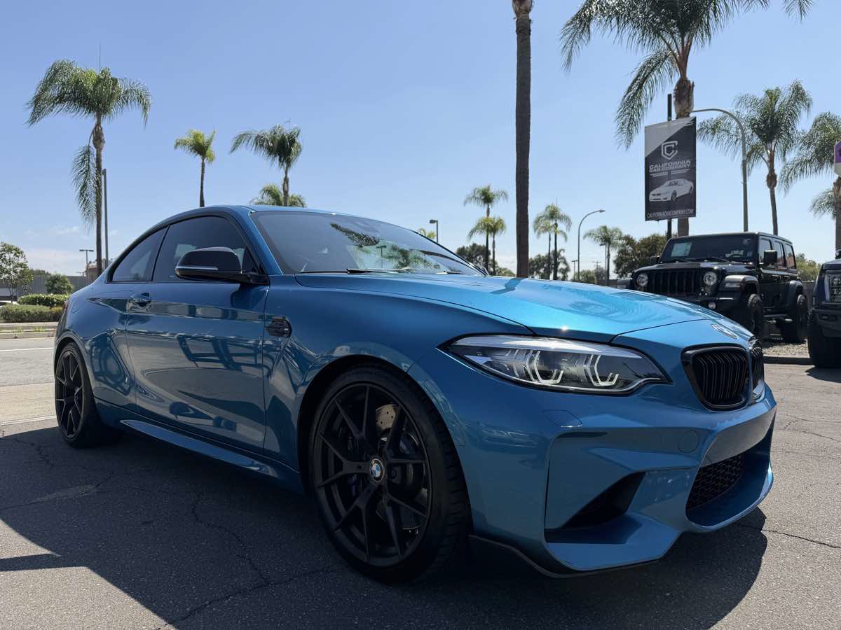 Used 2018 BMW M2 w/ Executive Package RWD image 9
