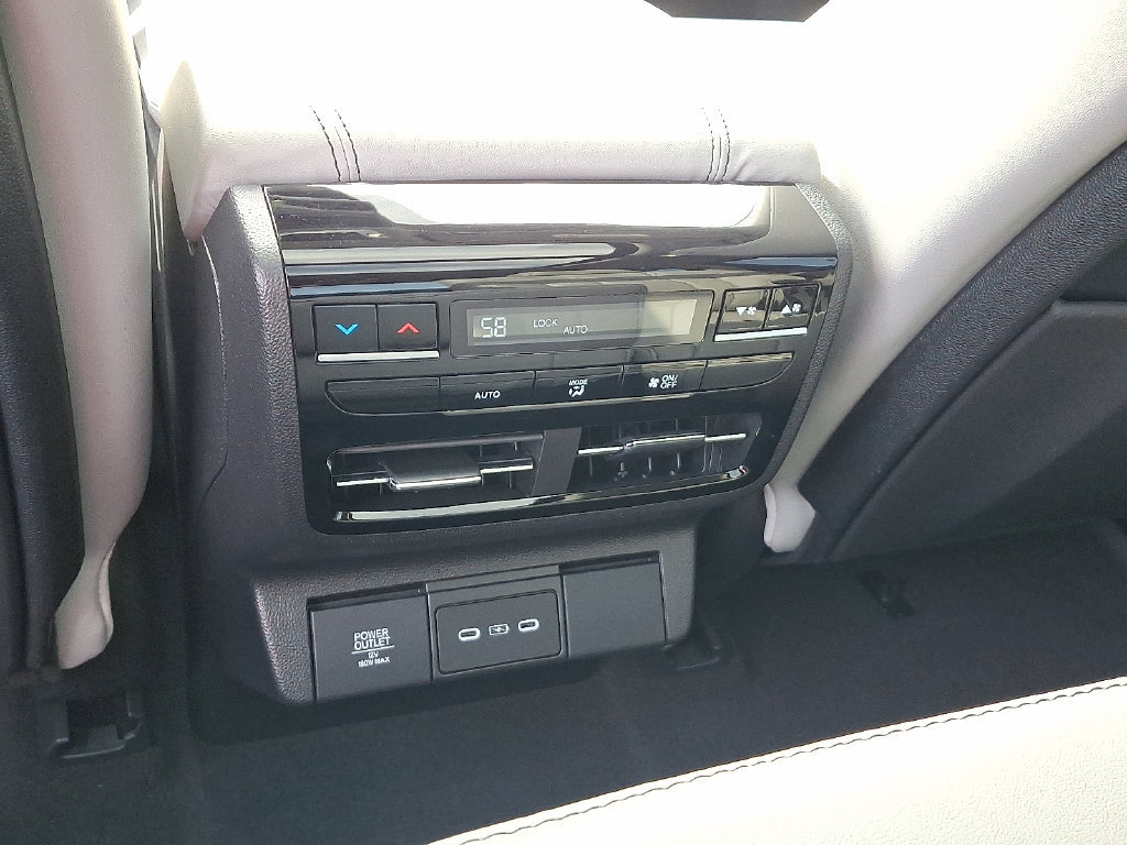 Certified 2025 Acura MDX w/ Technology Package AWD/4WD image 11