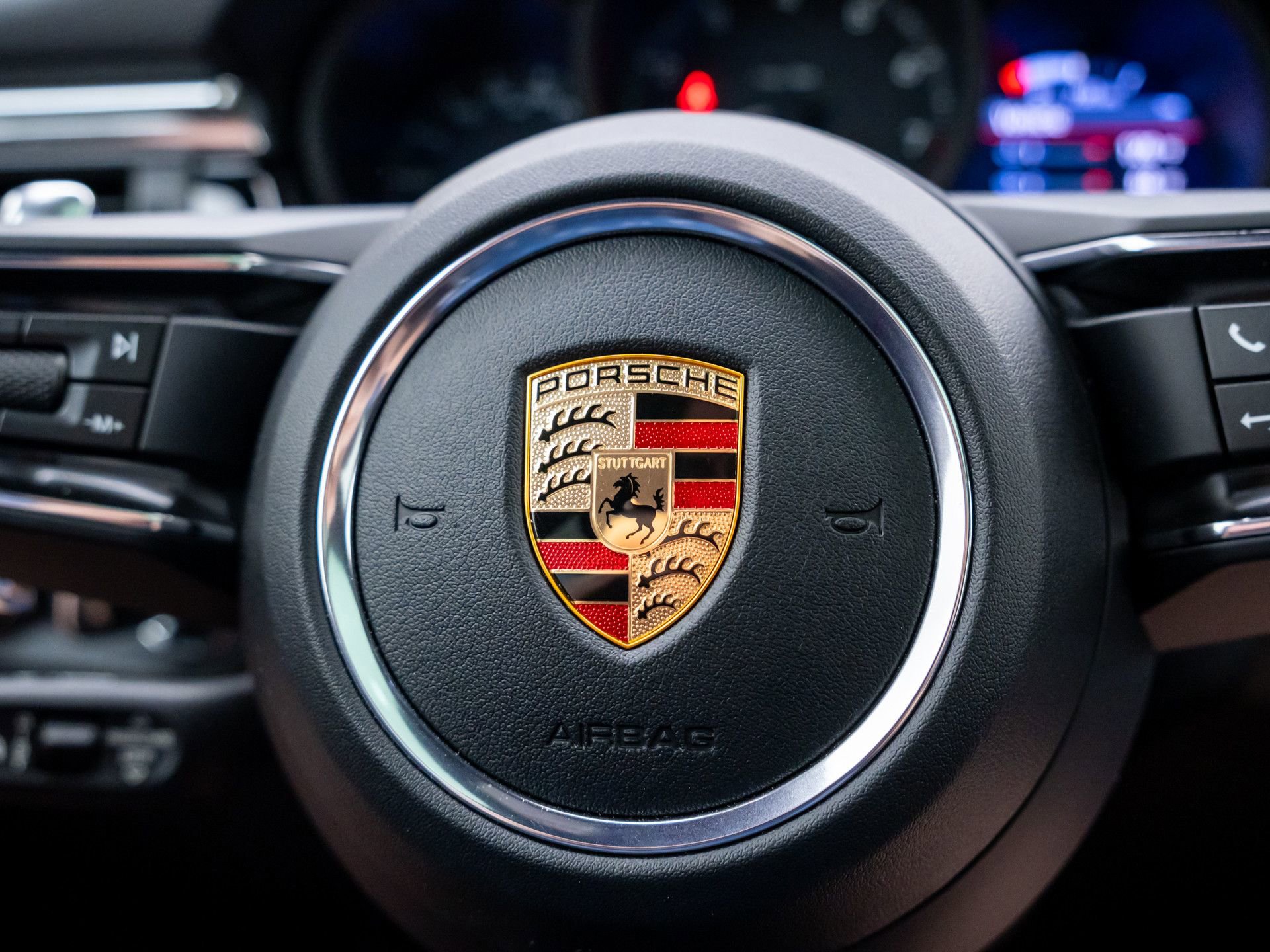 Certified 2026 Porsche Macan AWD/4WD image 31