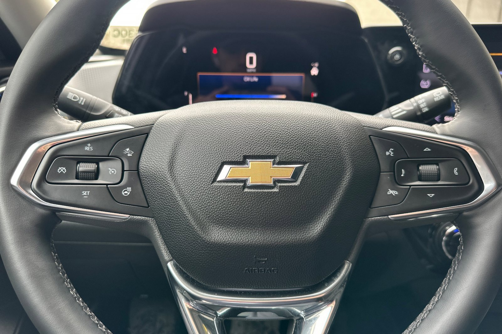 Used 2025 Chevrolet Trax LT w/ Driver Confidence Package image 30