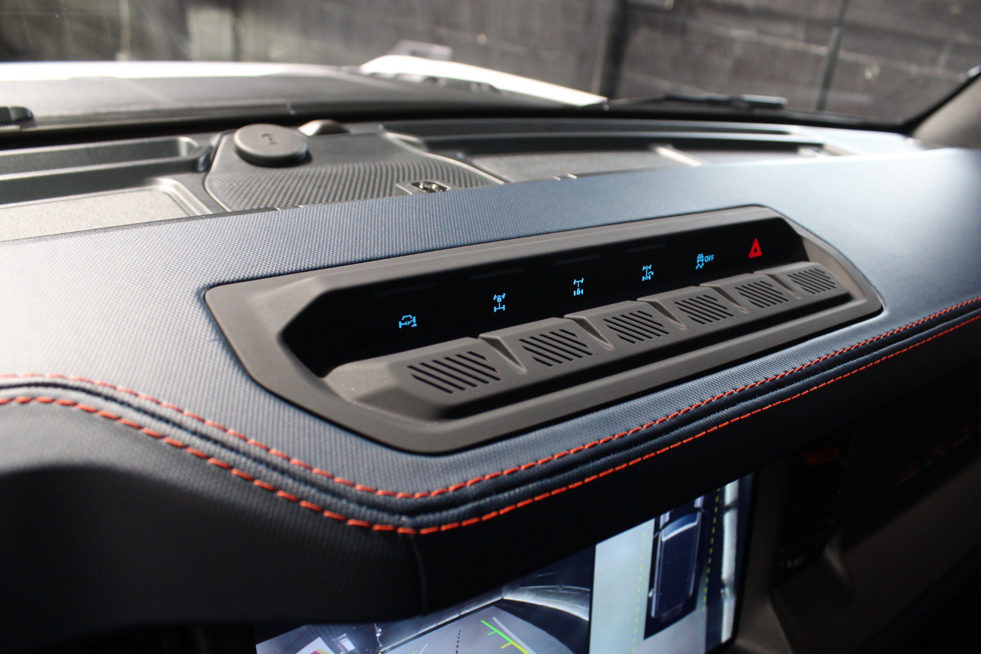 Used 2024 Ford Bronco Raptor w/ Interior Carbon Fiber Pack 6 AWD/4WD image 68