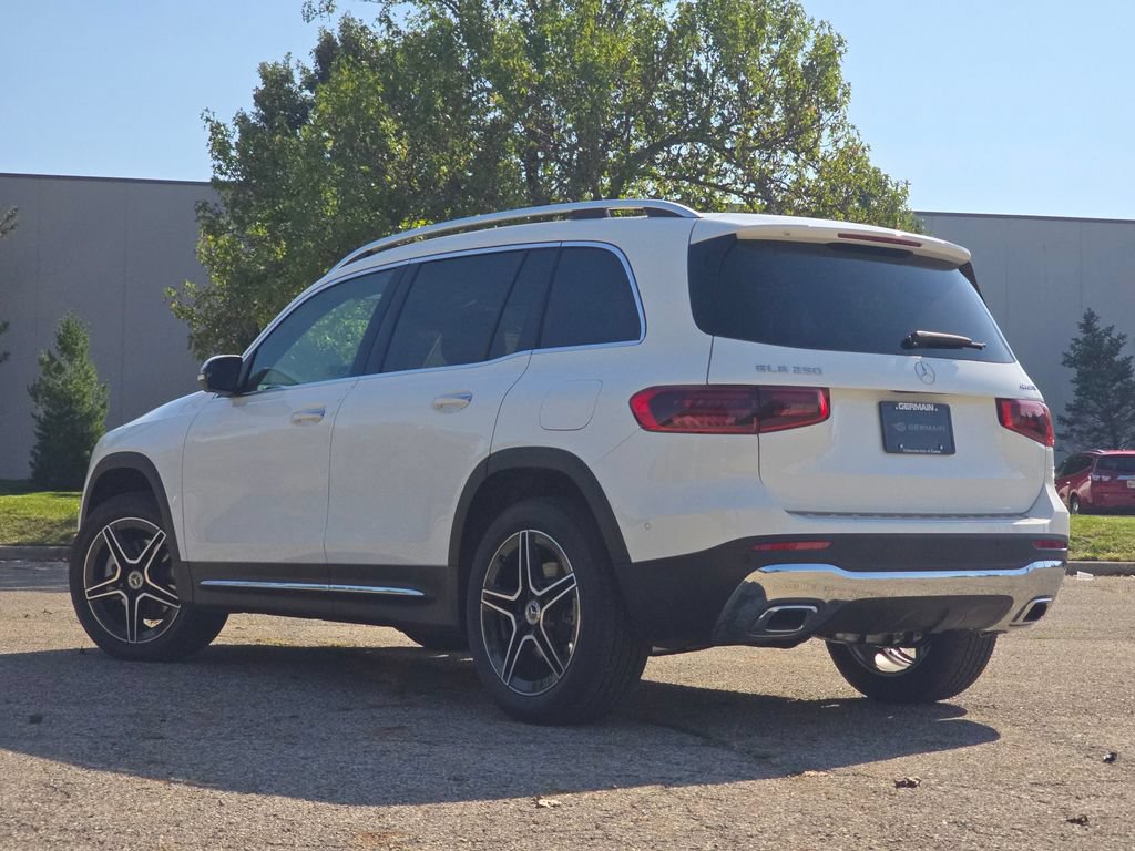 New 2026 Mercedes-Benz GLB 250 4MATIC image 12