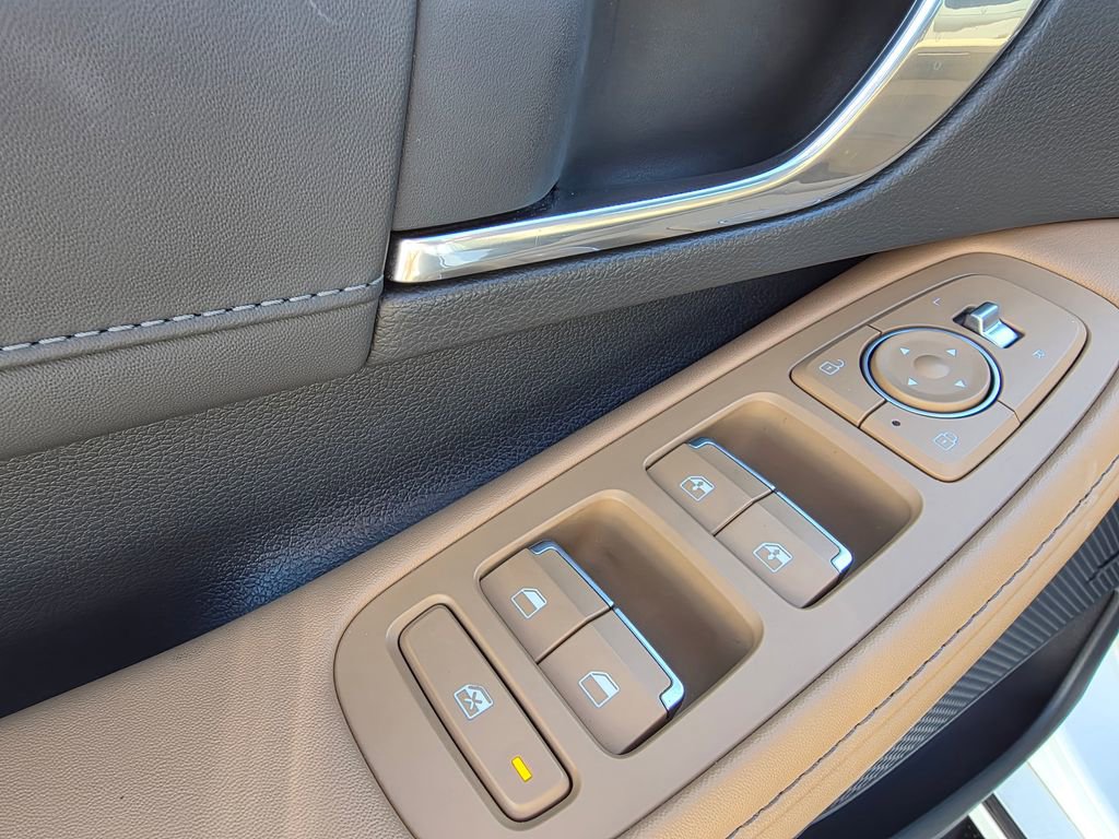 Used 2022 Hyundai Sonata Limited image 11