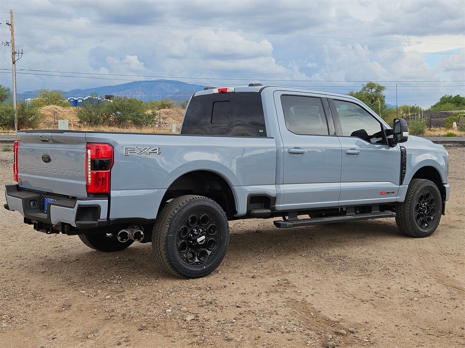New 2025 Ford F350 Lariat w/ Lariat Ultimate Package image 5
