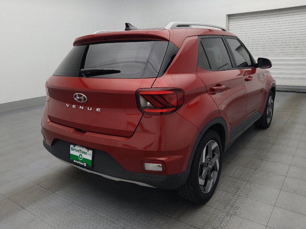 Used 2021 Hyundai Venue SEL FWD image 9