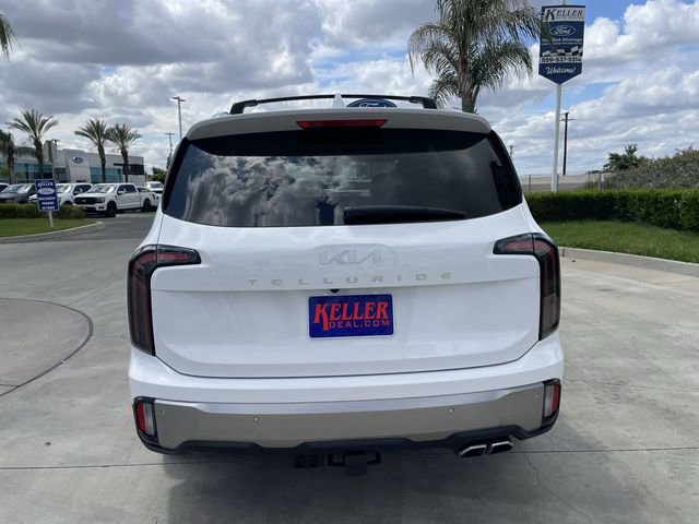 Used 2025 Kia Telluride SX w/ SX Captain's Chair Package FWD image 7
