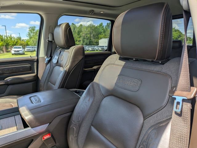 Used 2025 RAM 1500 Limited AWD/4WD image 11