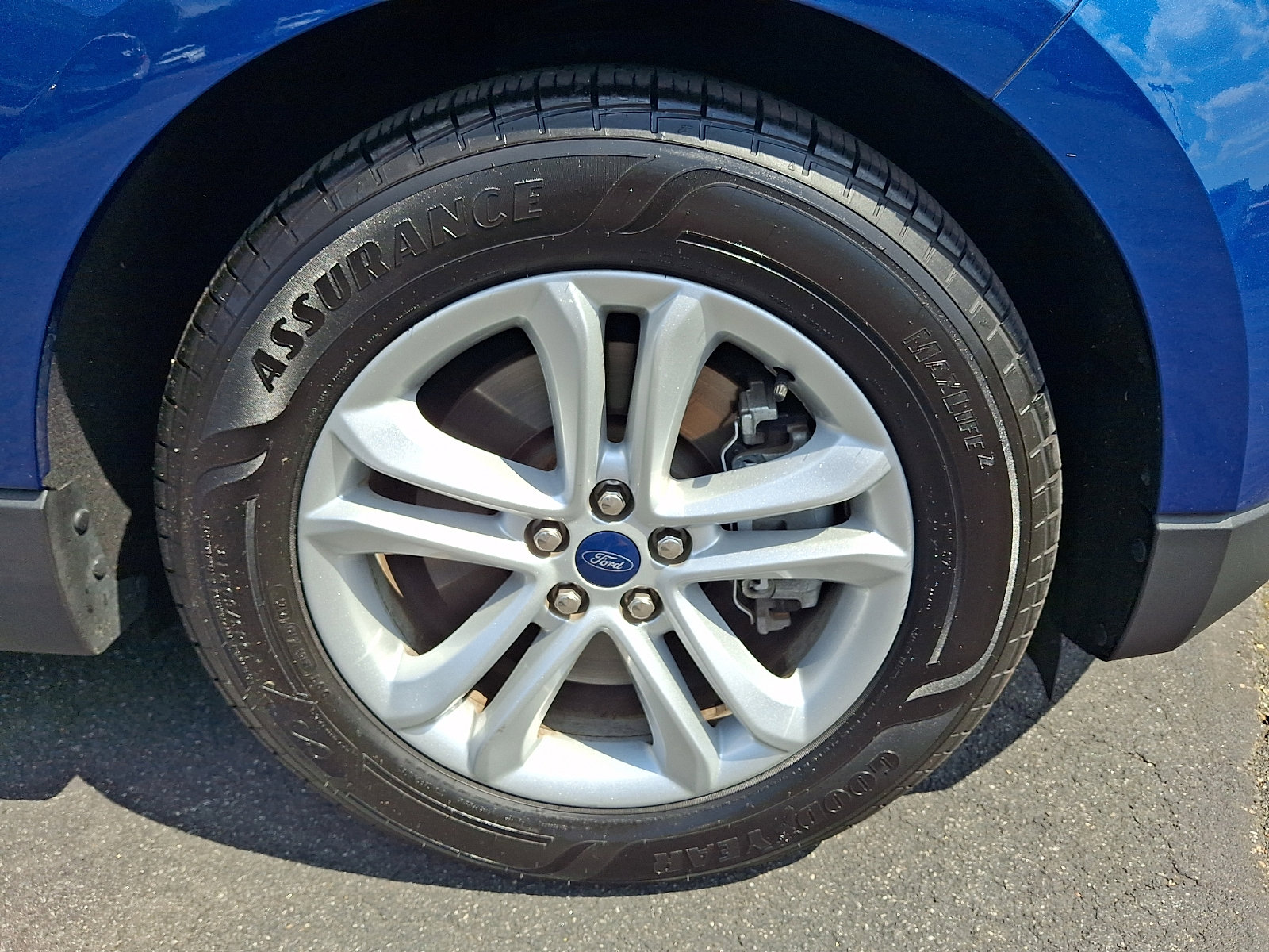 Used 2020 Ford Edge SEL w/ Convenience Package AWD/4WD image 8
