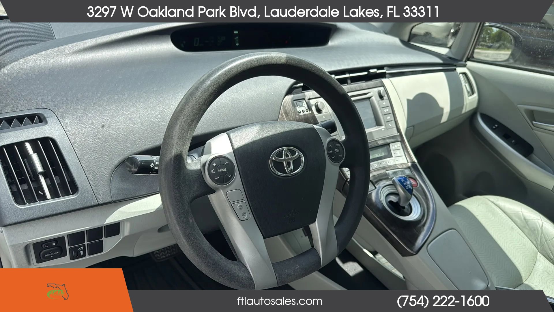 Used 2013 Toyota Prius Two FWD image 21