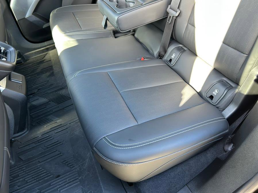 Used 2024 Cadillac Lyriq Luxury w/ LPO, Floor Liner Package image 54