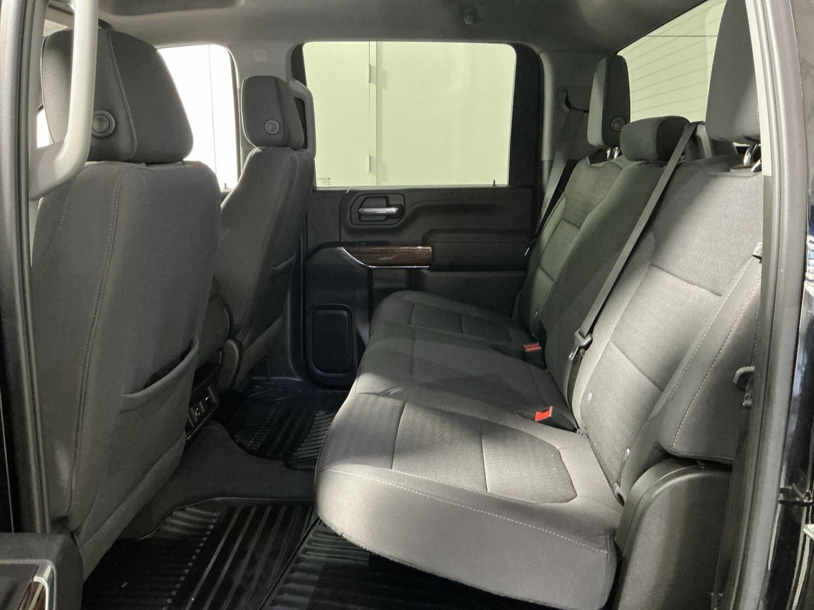 Used 2023 GMC Sierra 2500 SLE w/ SLE Convenience Package image 30