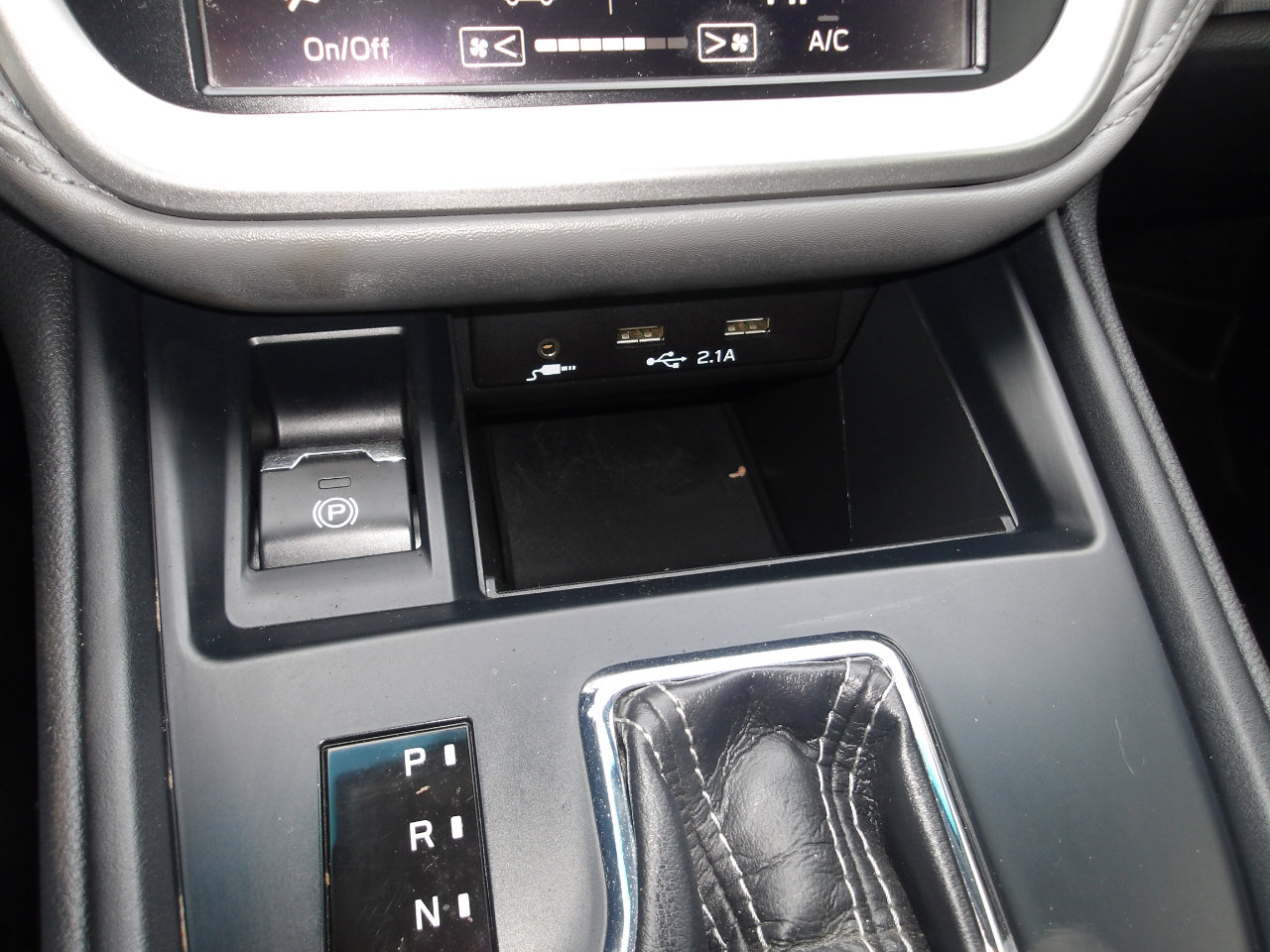 Used 2020 Subaru Legacy w/ Alloy Wheel Package image 19