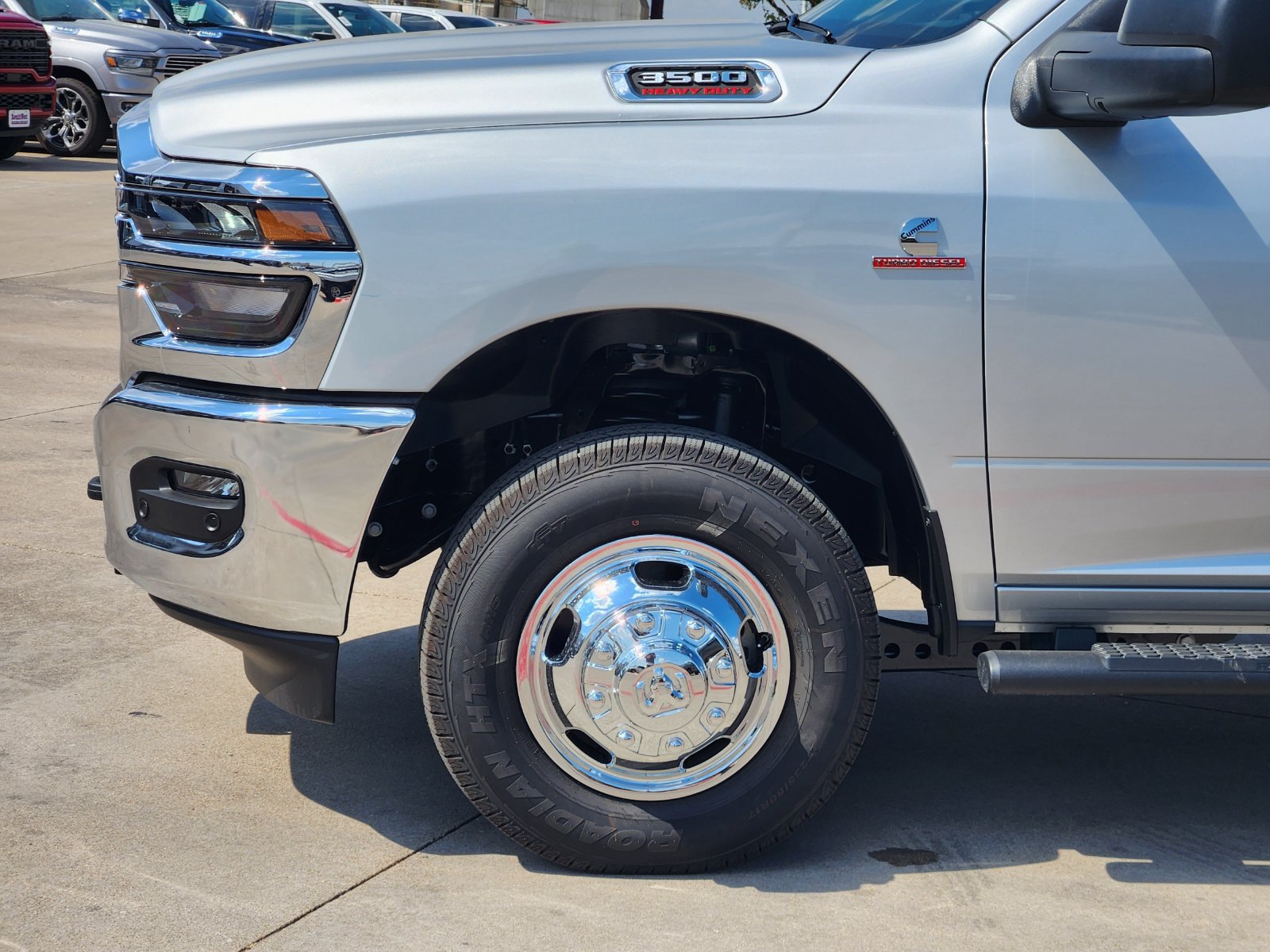 New 2027 RAM 3500 Tradesman AWD/4WD image 10