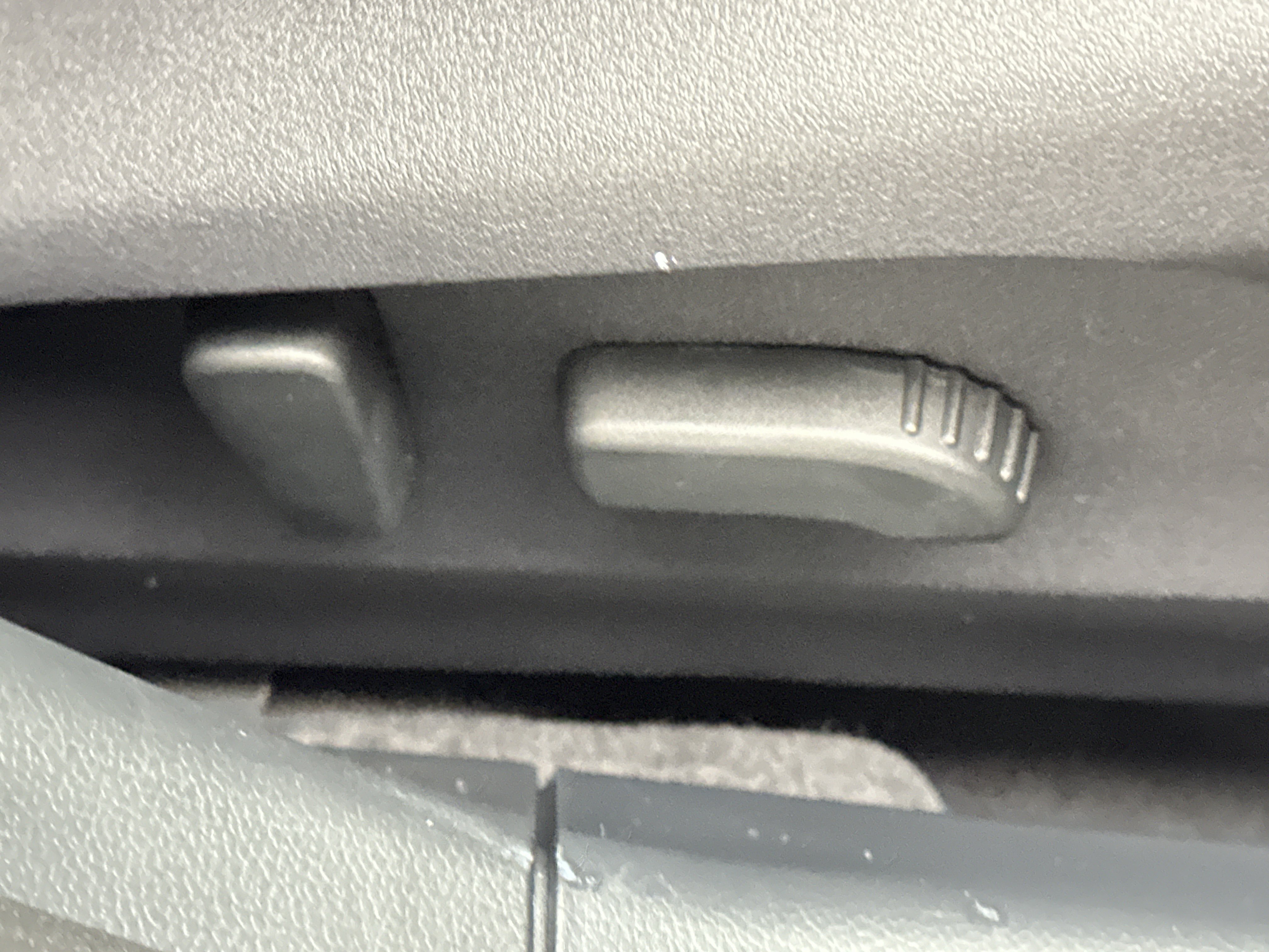 New 2025 Subaru Outback Limited image 27