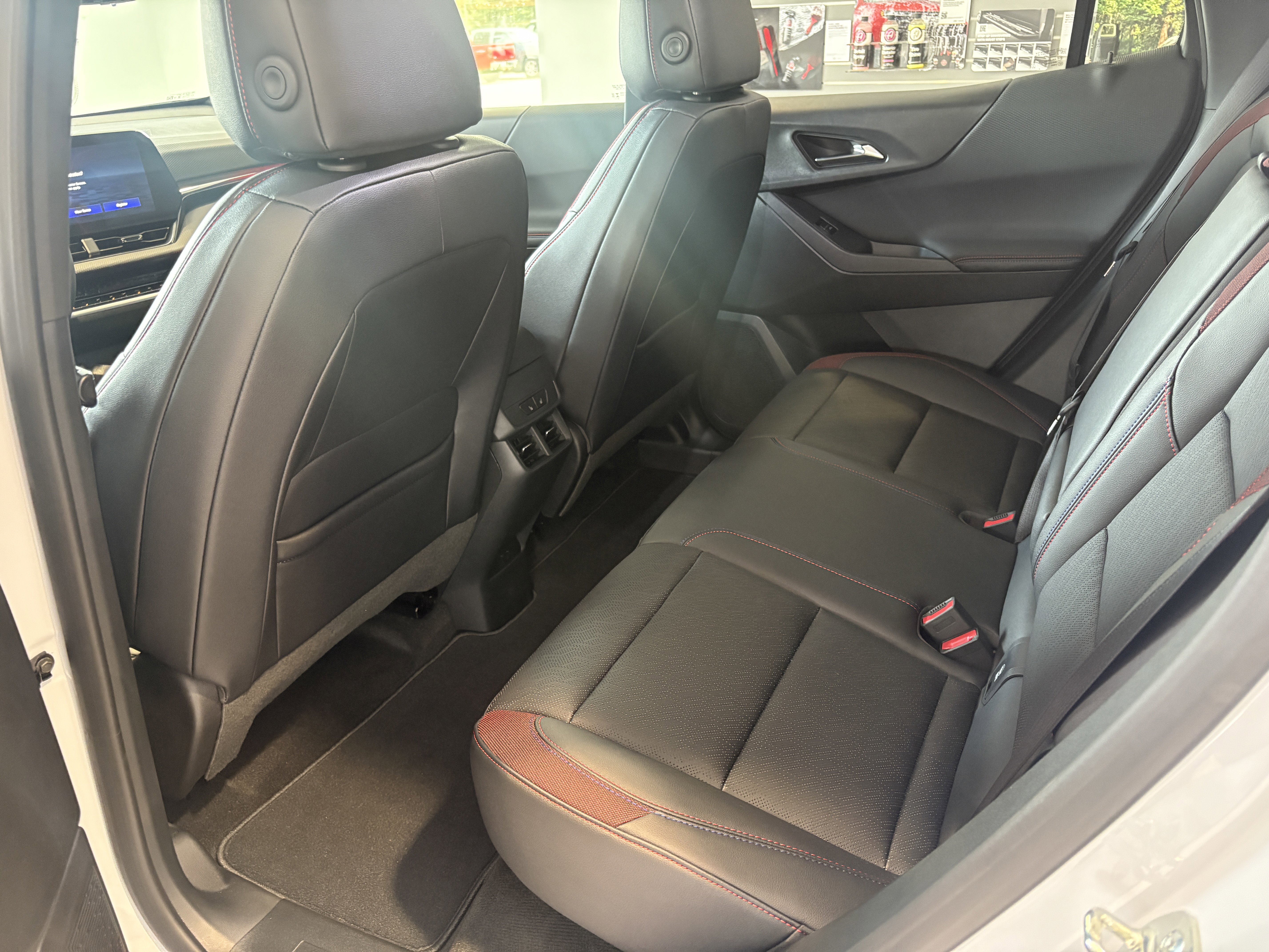New 2026 Chevrolet Equinox RS w/ Convenience Package III image 18