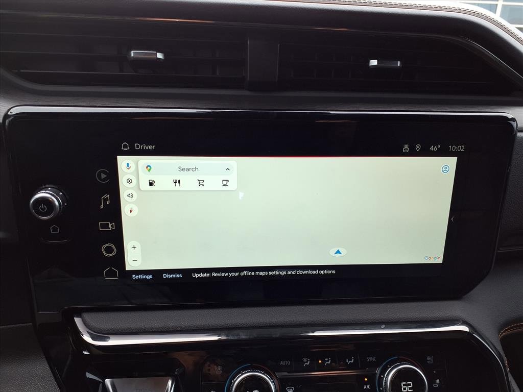 Used 2024 GMC Sierra 1500 AT4 w/ Technology Package image 10