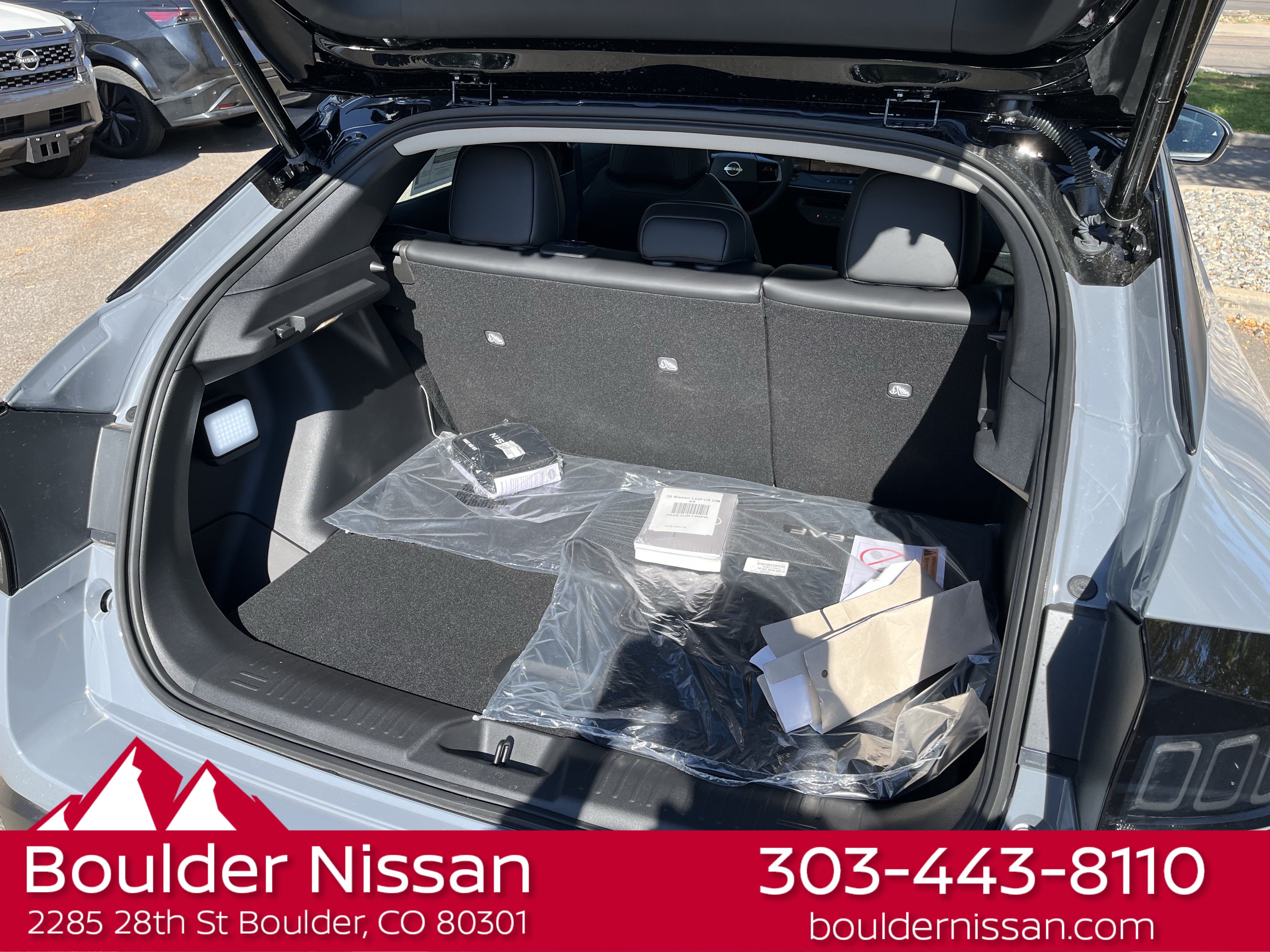 New 2026 Nissan Leaf Platinum+ w/ Cargo Package (Platinum+) FWD image 27