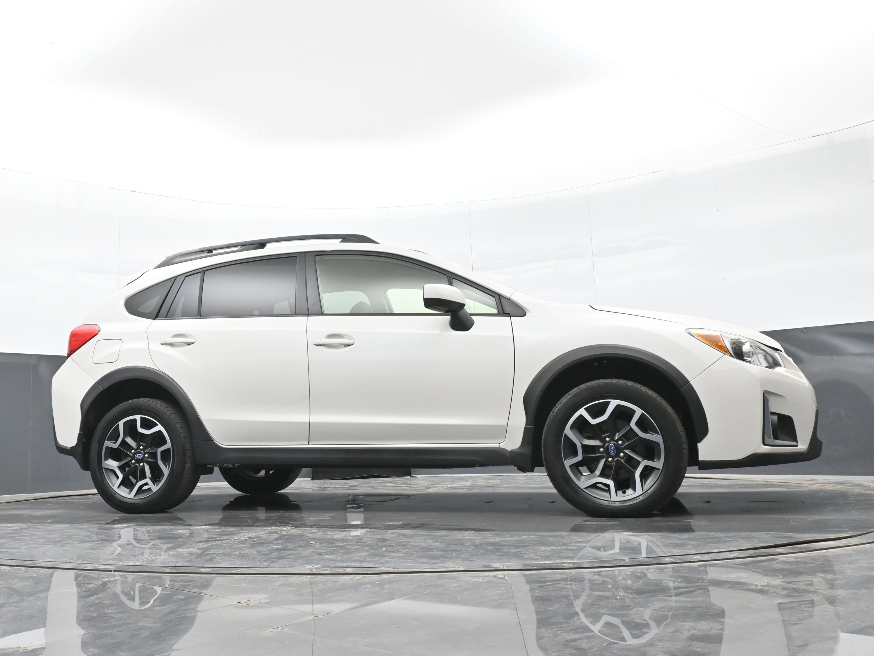 Used 2016 Subaru Crosstrek 2.0i Premium image 38