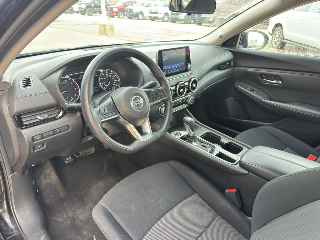 Used 2023 Nissan Sentra SV image 12