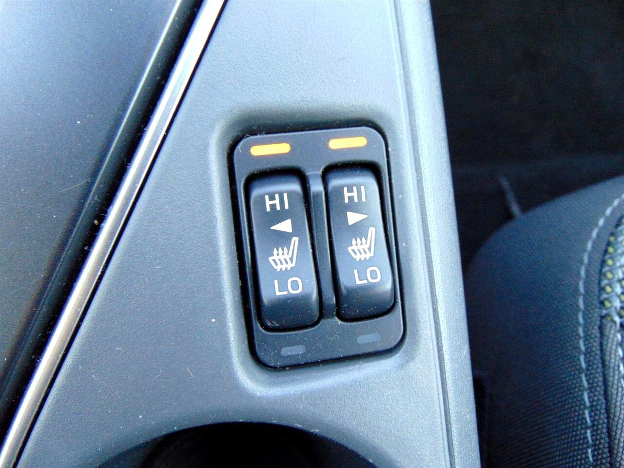 Used 2024 Subaru Crosstrek 2.0i Premium image 21