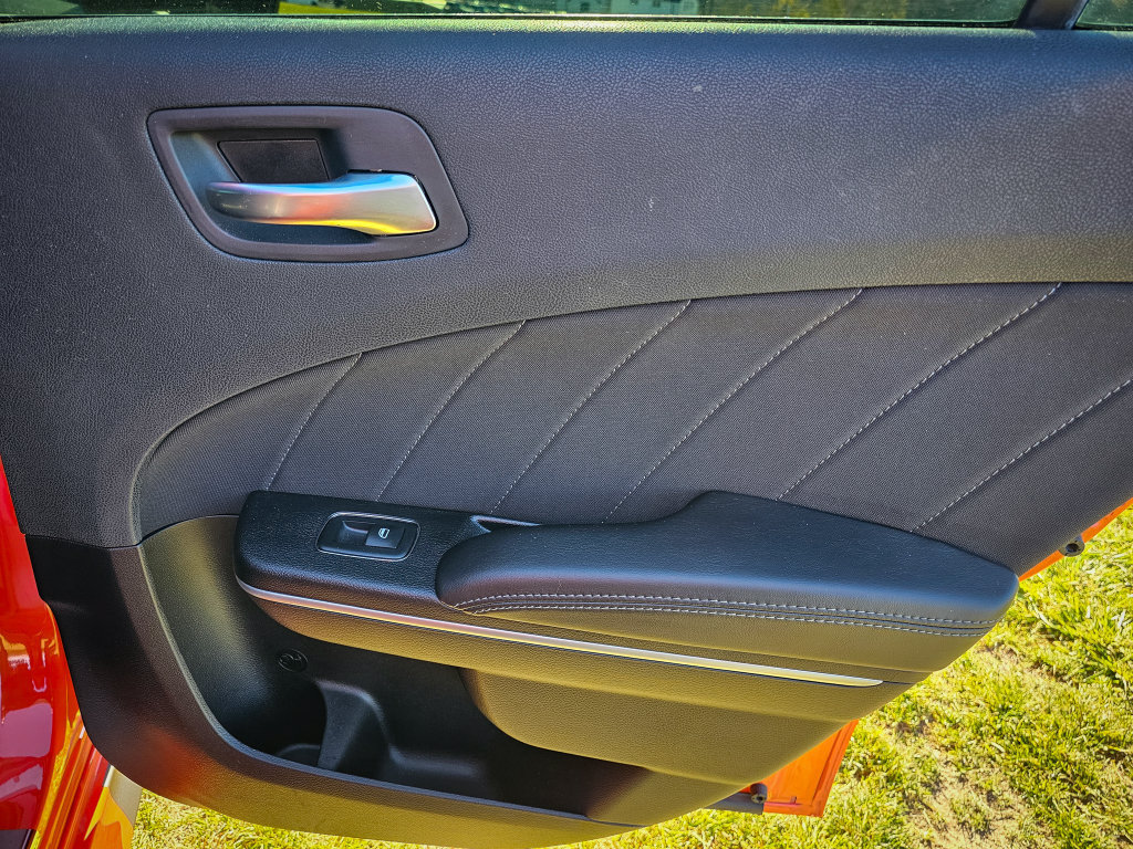 Used 2021 Dodge Charger Scat Pack RWD image 39