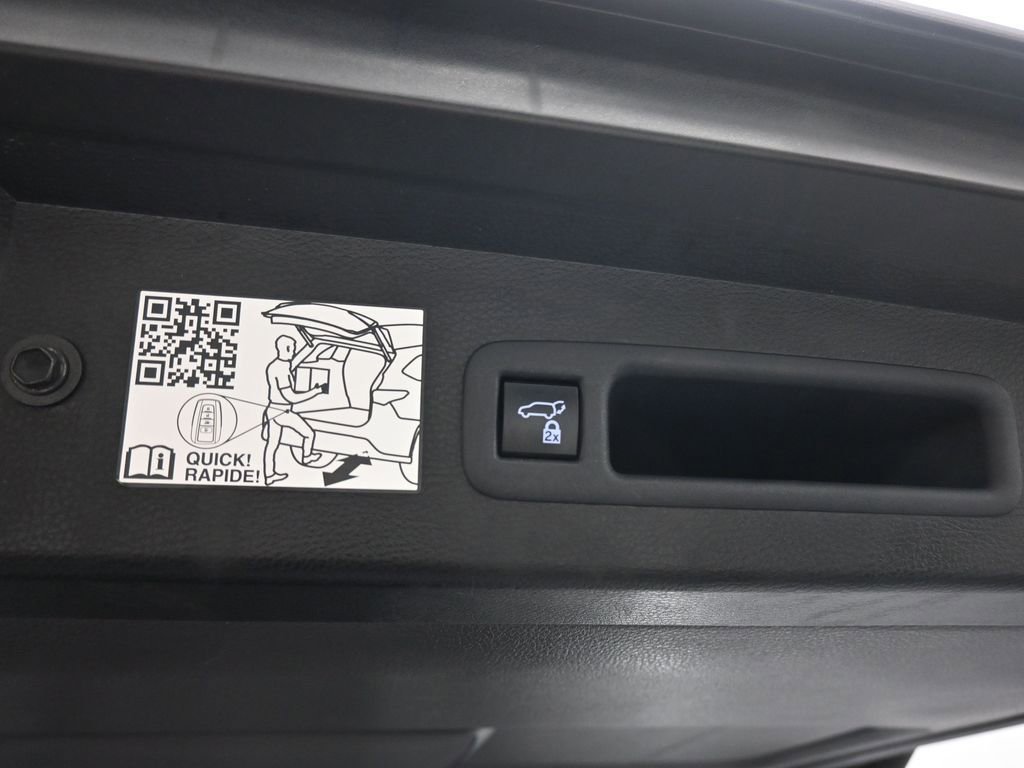 Used 2021 Toyota Sienna XLE w/ XLE Plus Package image 59