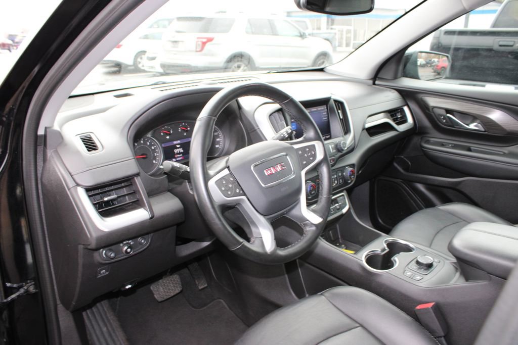 Used 2024 GMC Terrain SLT image 16
