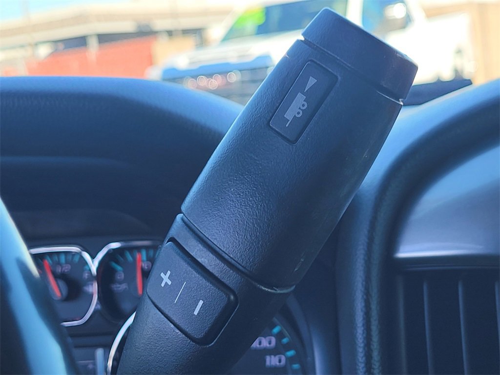 Used 2018 Chevrolet Silverado 1500 LT w/ LT Eassist Package image 22