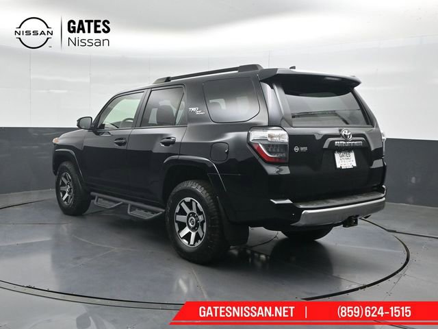 Used 2022 Toyota 4Runner TRD Off-Road AWD/4WD image 8