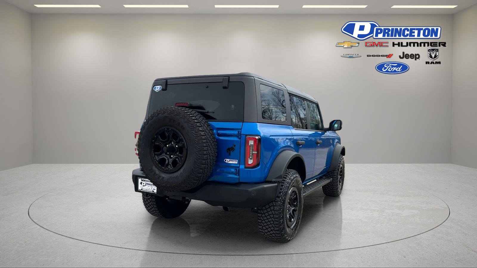 Used 2024 Ford Bronco Wildtrak image 7