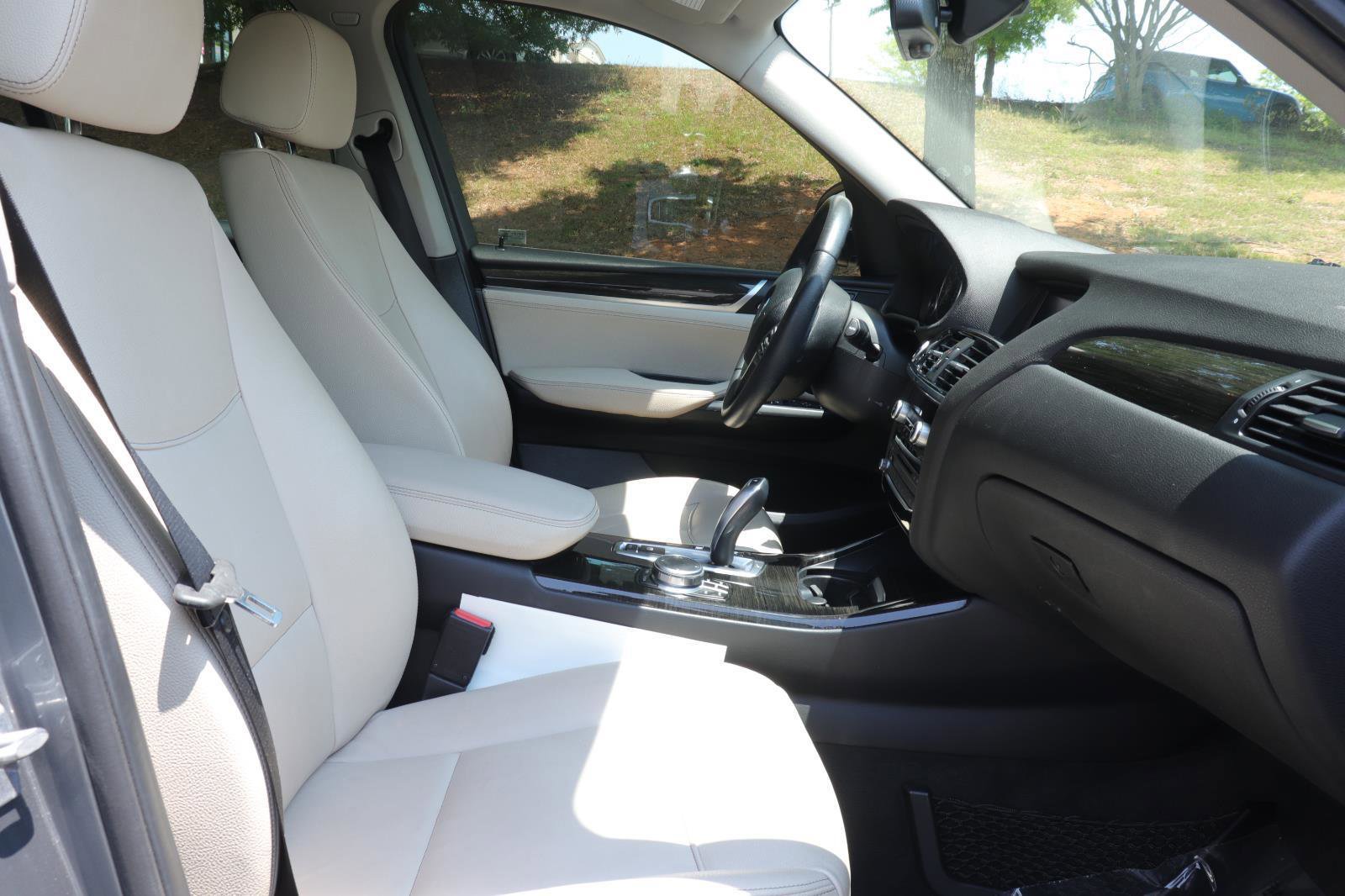 Used 2017 BMW X3 sDrive28i image 20