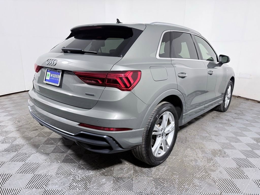 Used 2020 Audi Q3 2.0T Premium Plus w/ Premium Plus Package AWD/4WD image 5