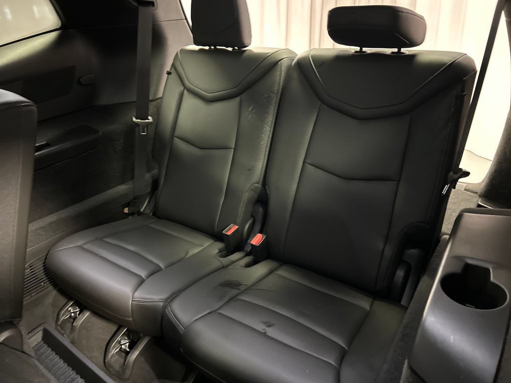 Used 2024 Cadillac XT6 Luxury w/ LPO, Floor Liner Package AWD/4WD image 25
