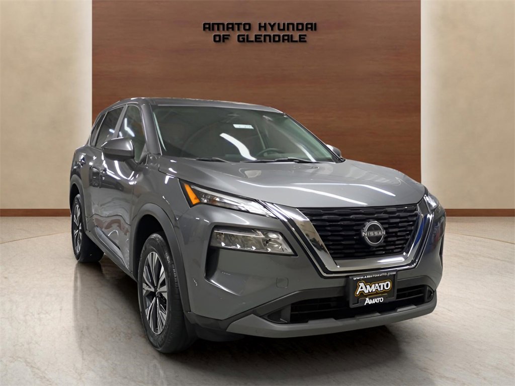 Used 2023 Nissan Rogue SV image 6