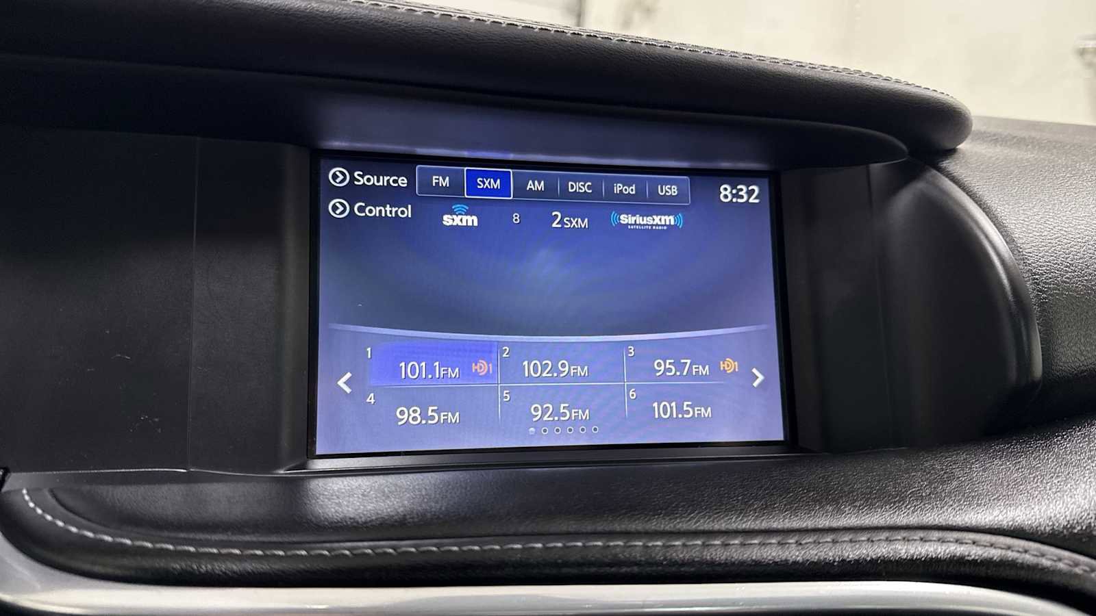 Used 2018 INFINITI QX30 AWD image 18