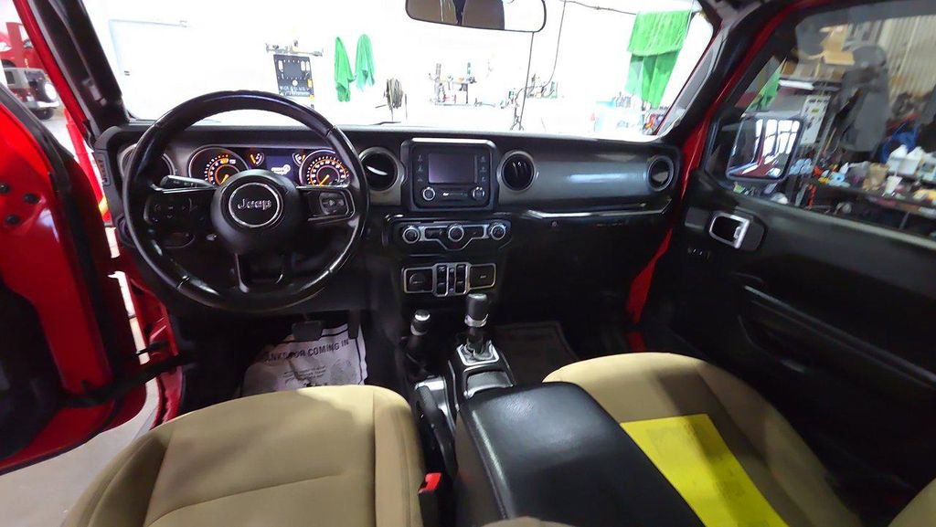 Used 2020 Jeep Wrangler Unlimited Sport S image 14