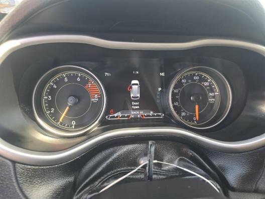 Used 2016 Jeep Cherokee Limited w/ Trailer Tow Group AWD/4WD image 15