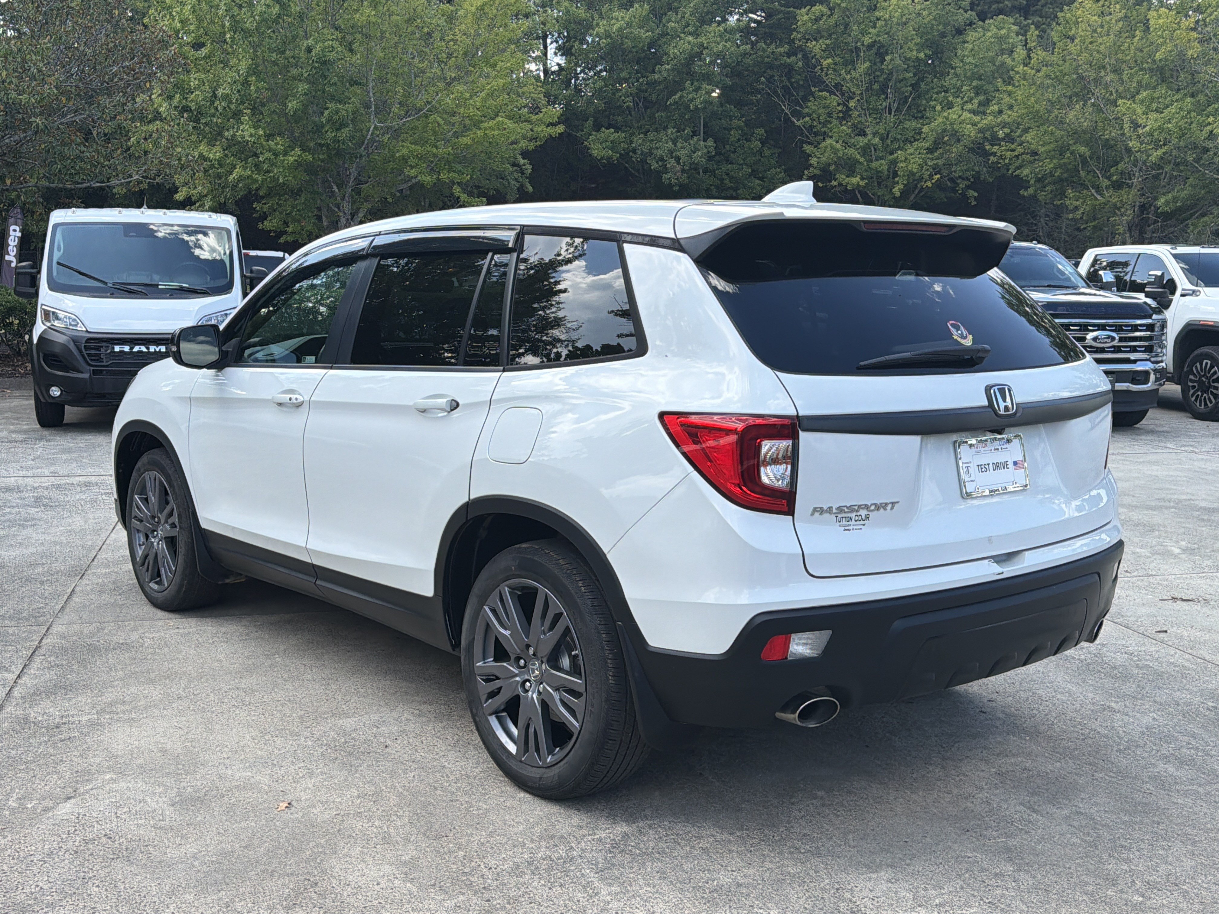 Used 2021 Honda Passport EX-L image 5