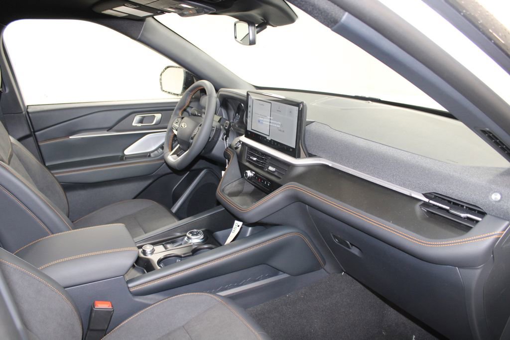 New 2026 Ford Explorer Tremor image 32