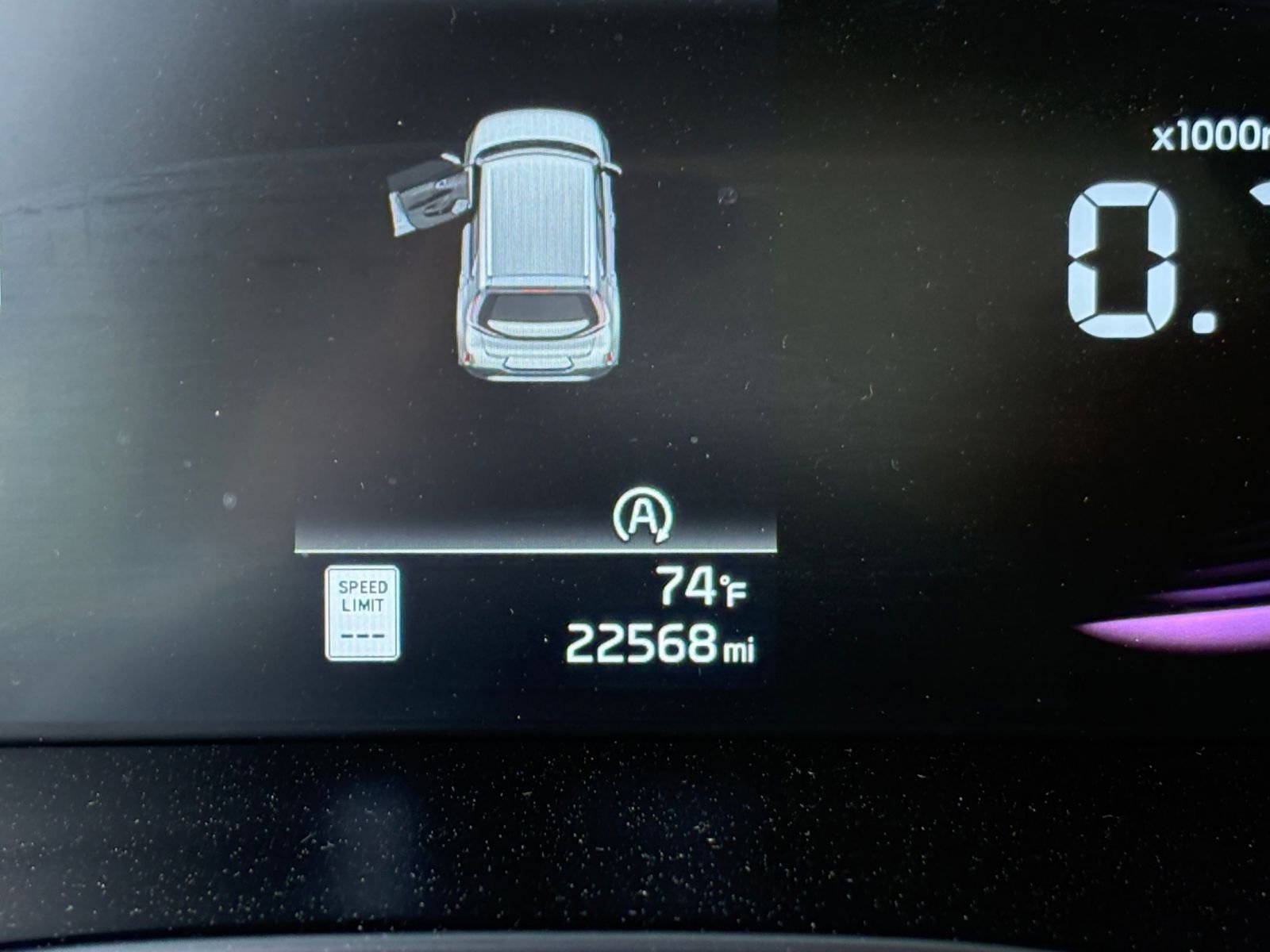 Used 2025 Kia Soul LX w/ LX Technology Package image 38