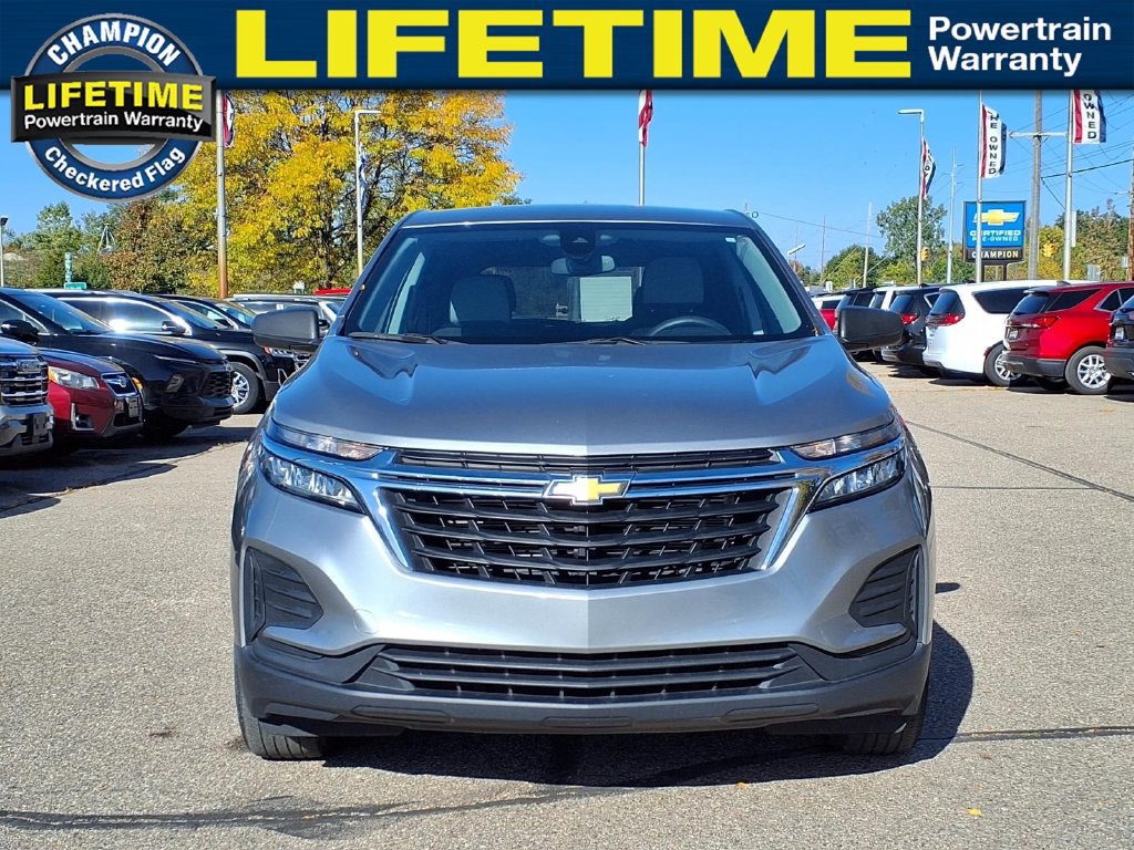 Used 2024 Chevrolet Equinox LS w/ LS Convenience Package FWD image 2