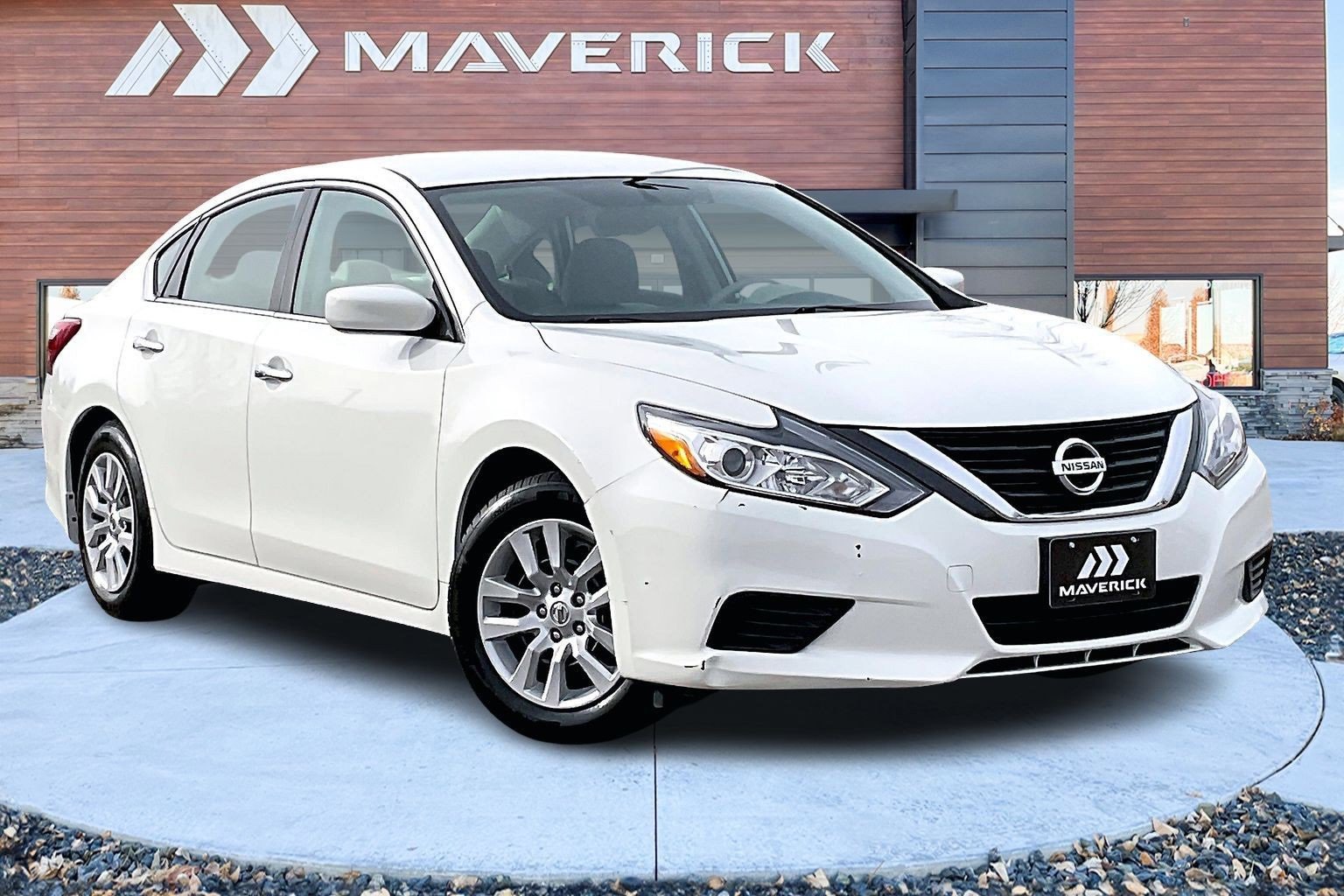 Used 2017 Nissan Altima 2.5 S w/ Power Driver Seat Package image 1