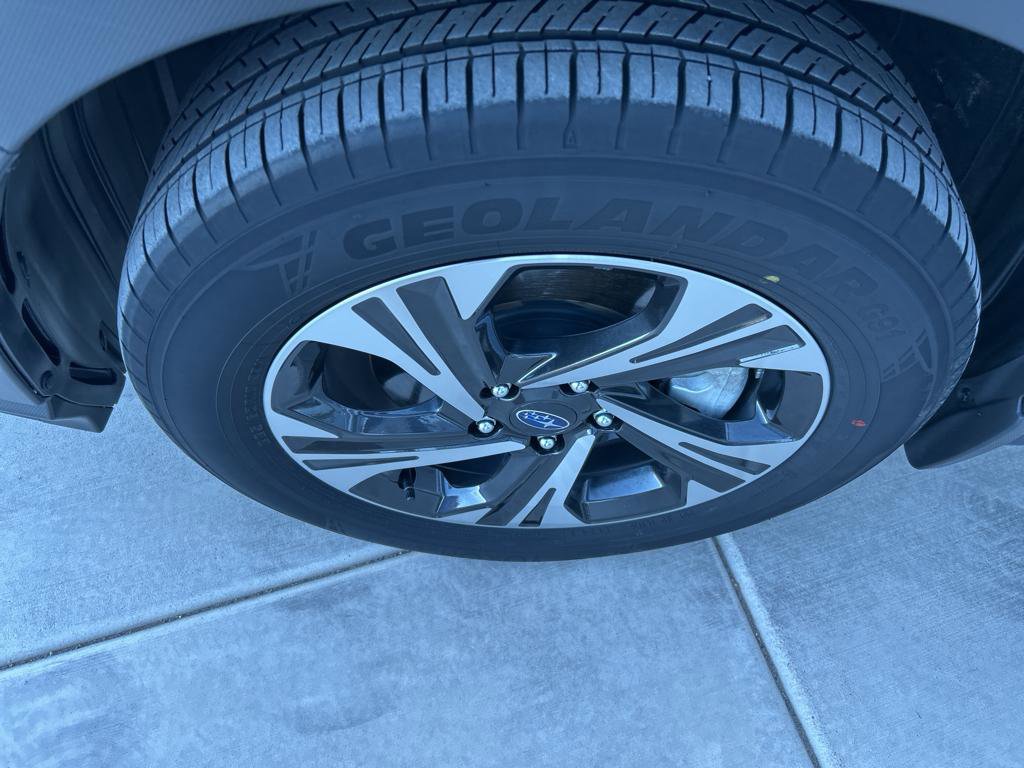 Certified 2024 Subaru Crosstrek 2.0i Premium image 5