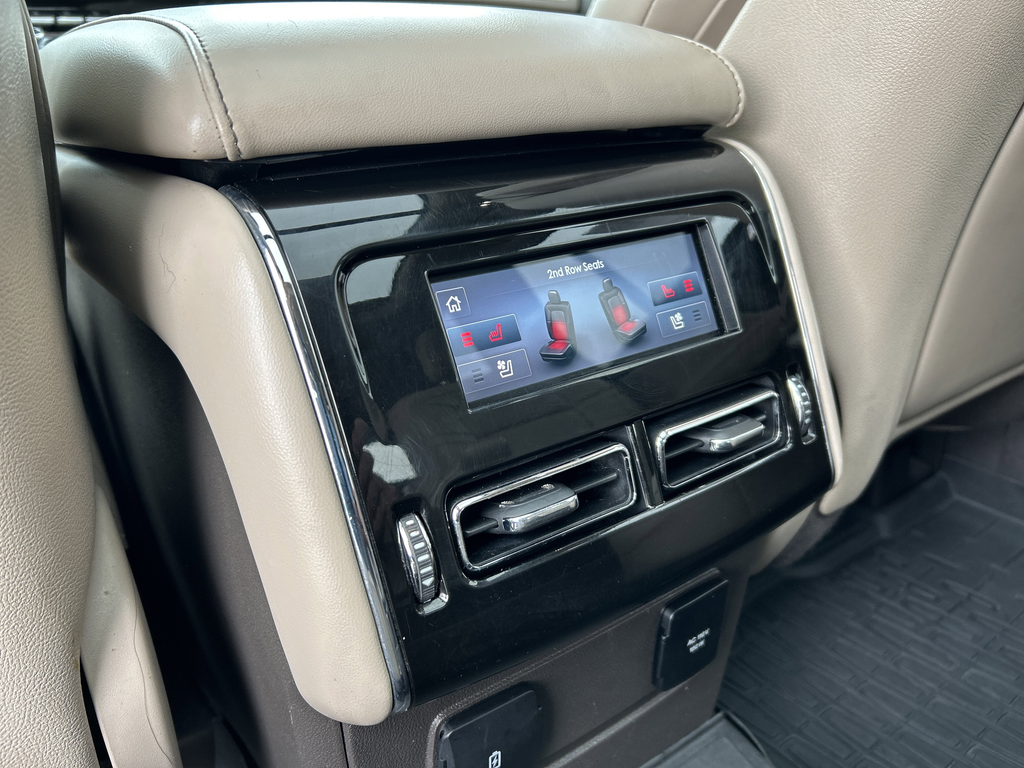 Used 2021 Lincoln Aviator Reserve w/ Equipment Group 201A image 12